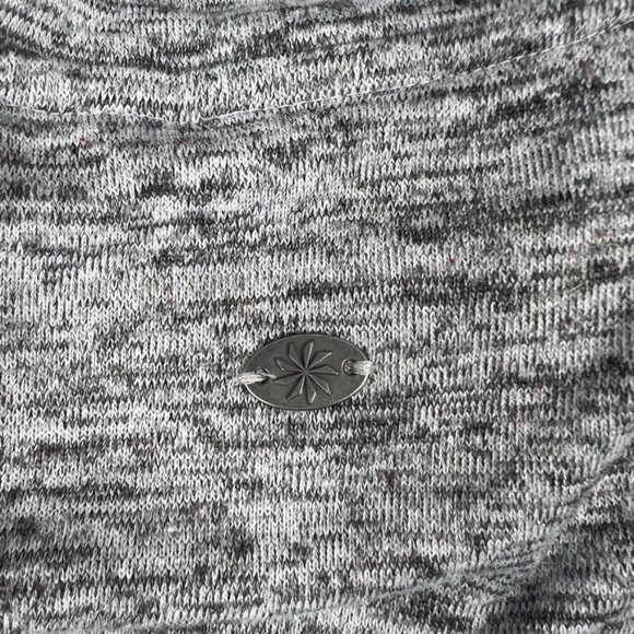 Athleta Womens Cowl Neck Sweatshirt Size Small Heathered Gray Pockets Thumbholes - Picture 6 of 11